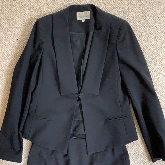 David Findlay Suit - Picture 2 of 5